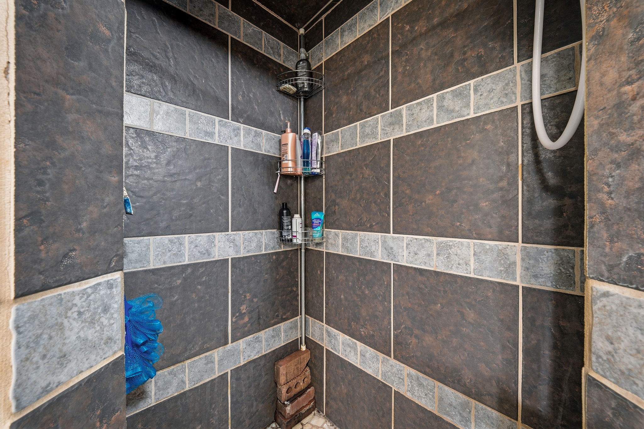1600797 Property Photo 38