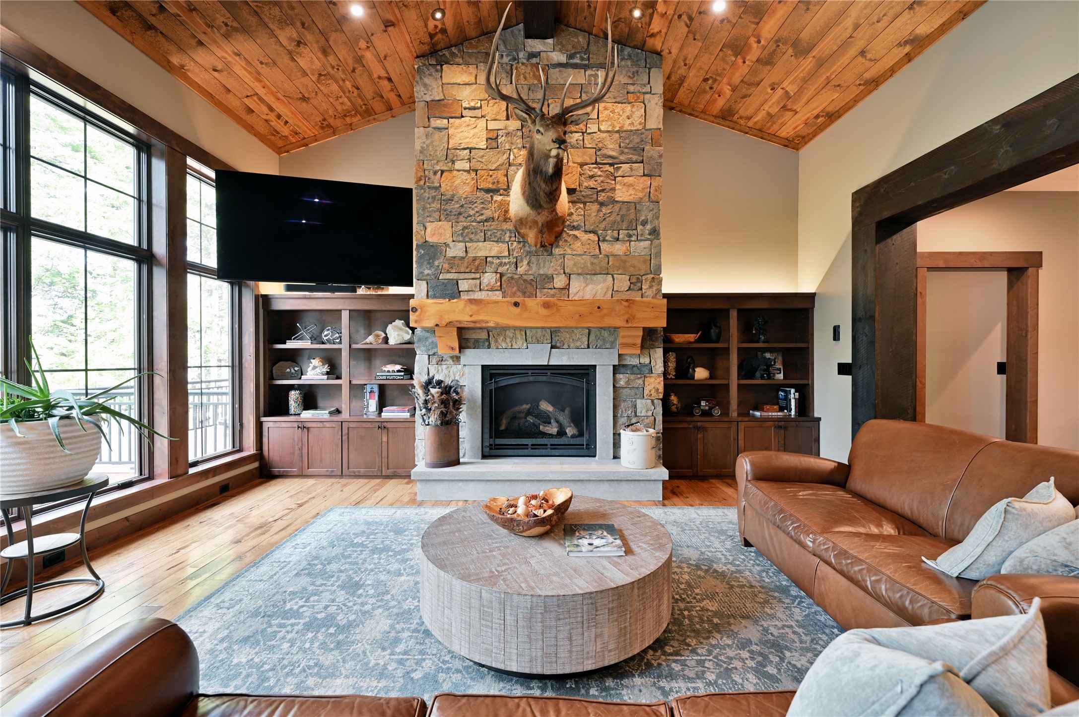 24076 County Highway M Property Photo 8