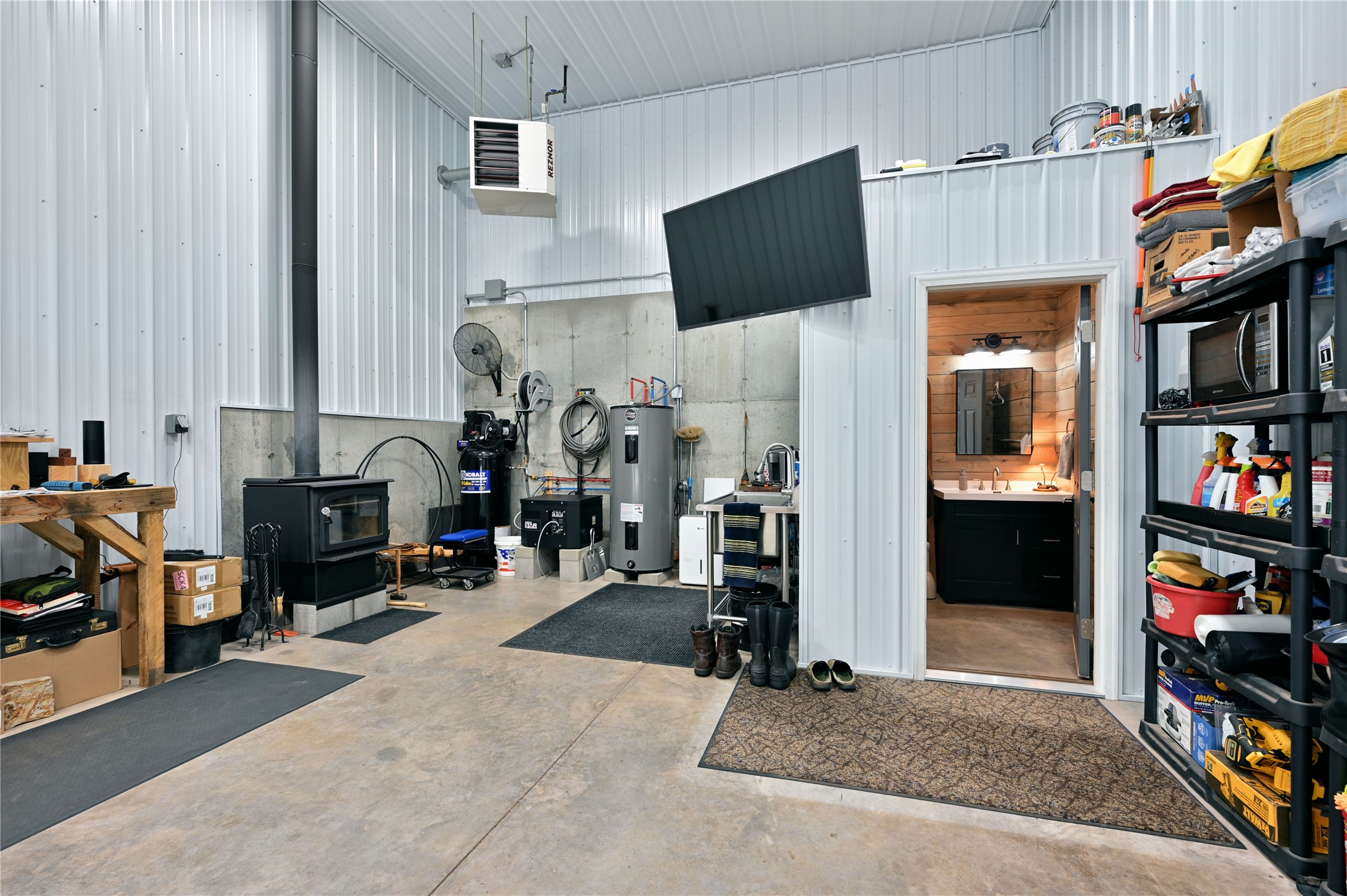 24076 County Highway M Property Photo 56