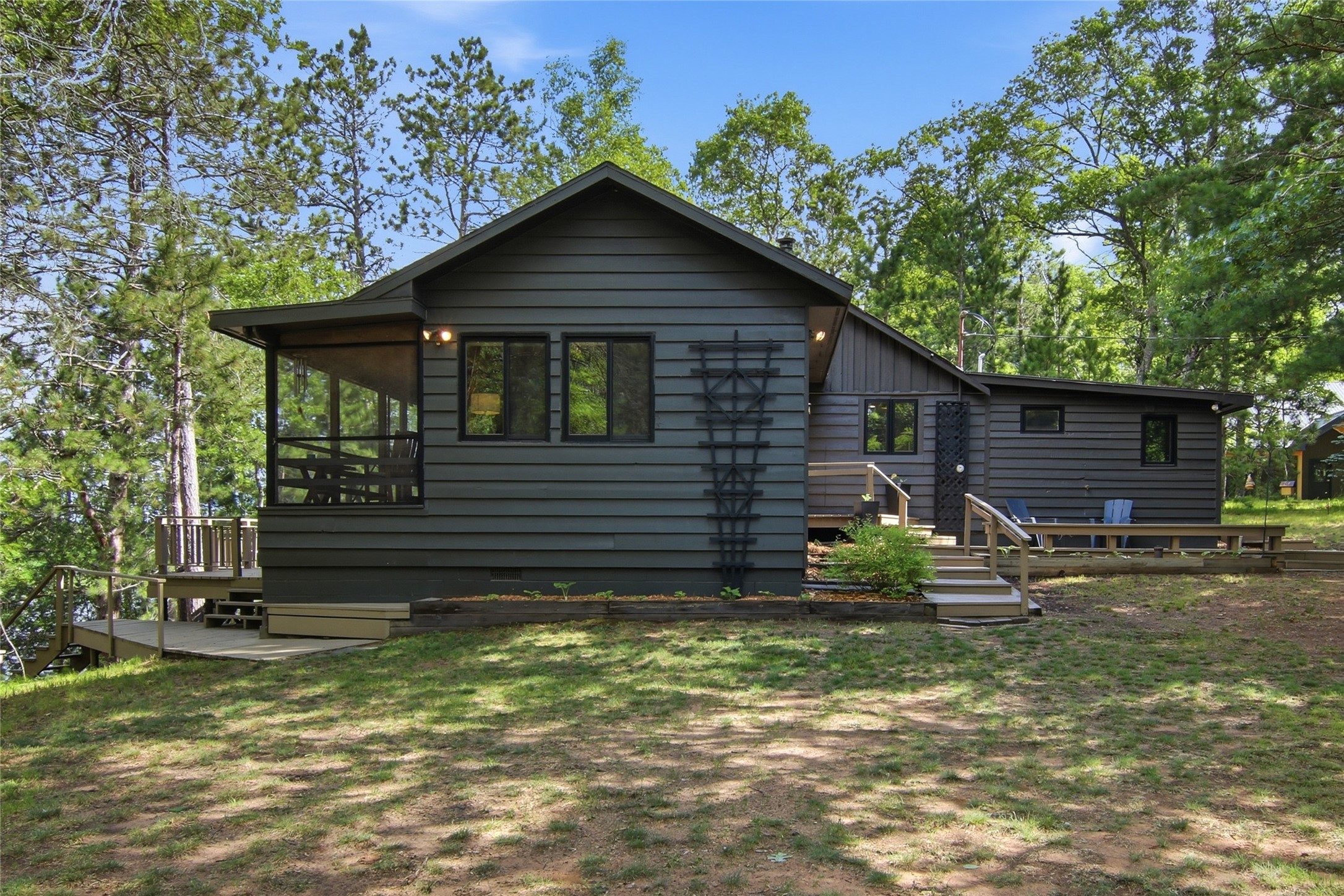 13721 Gilmore Drive Property Photo 1