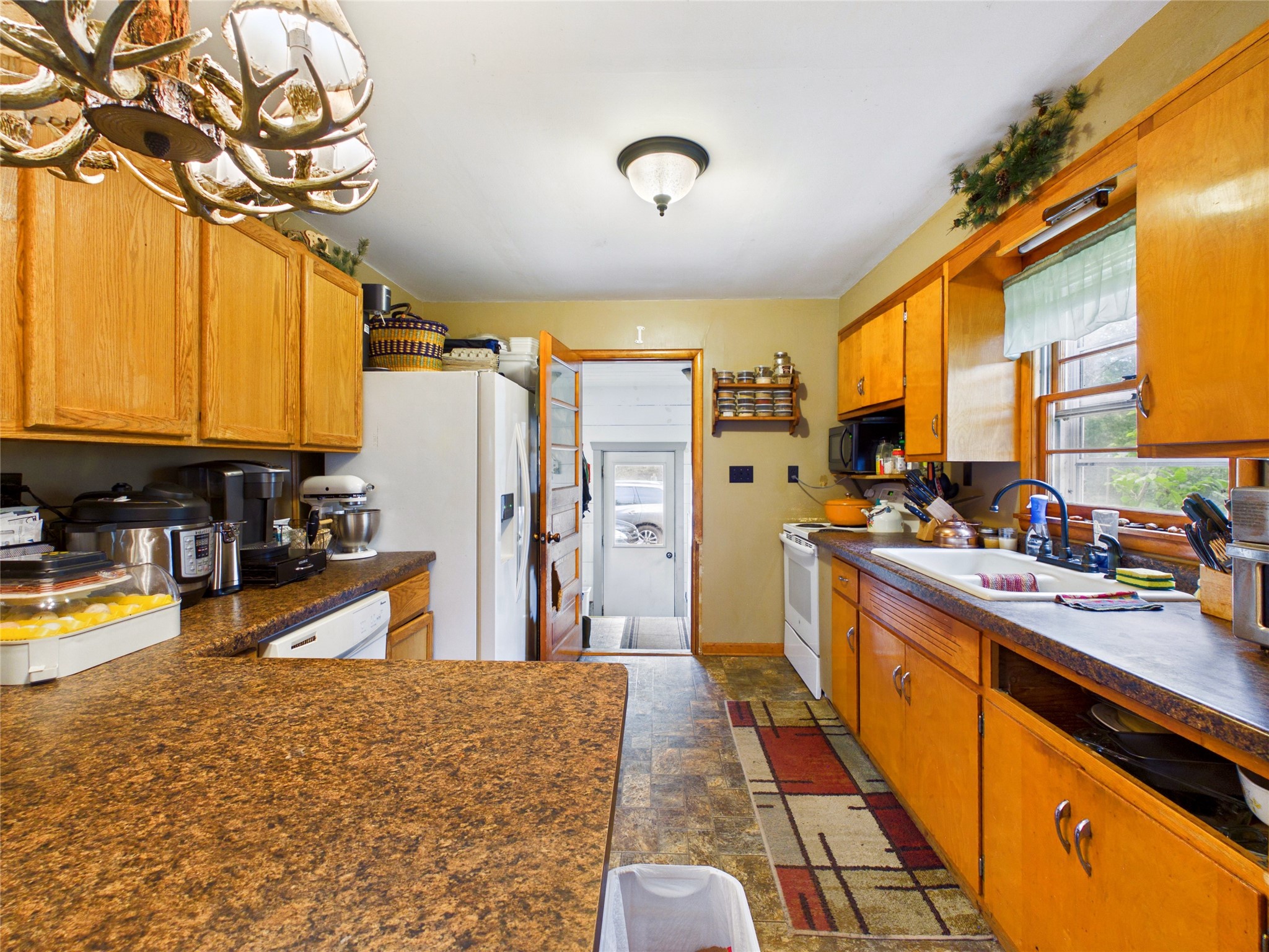 9829 N State Highway 27 Property Photo 24