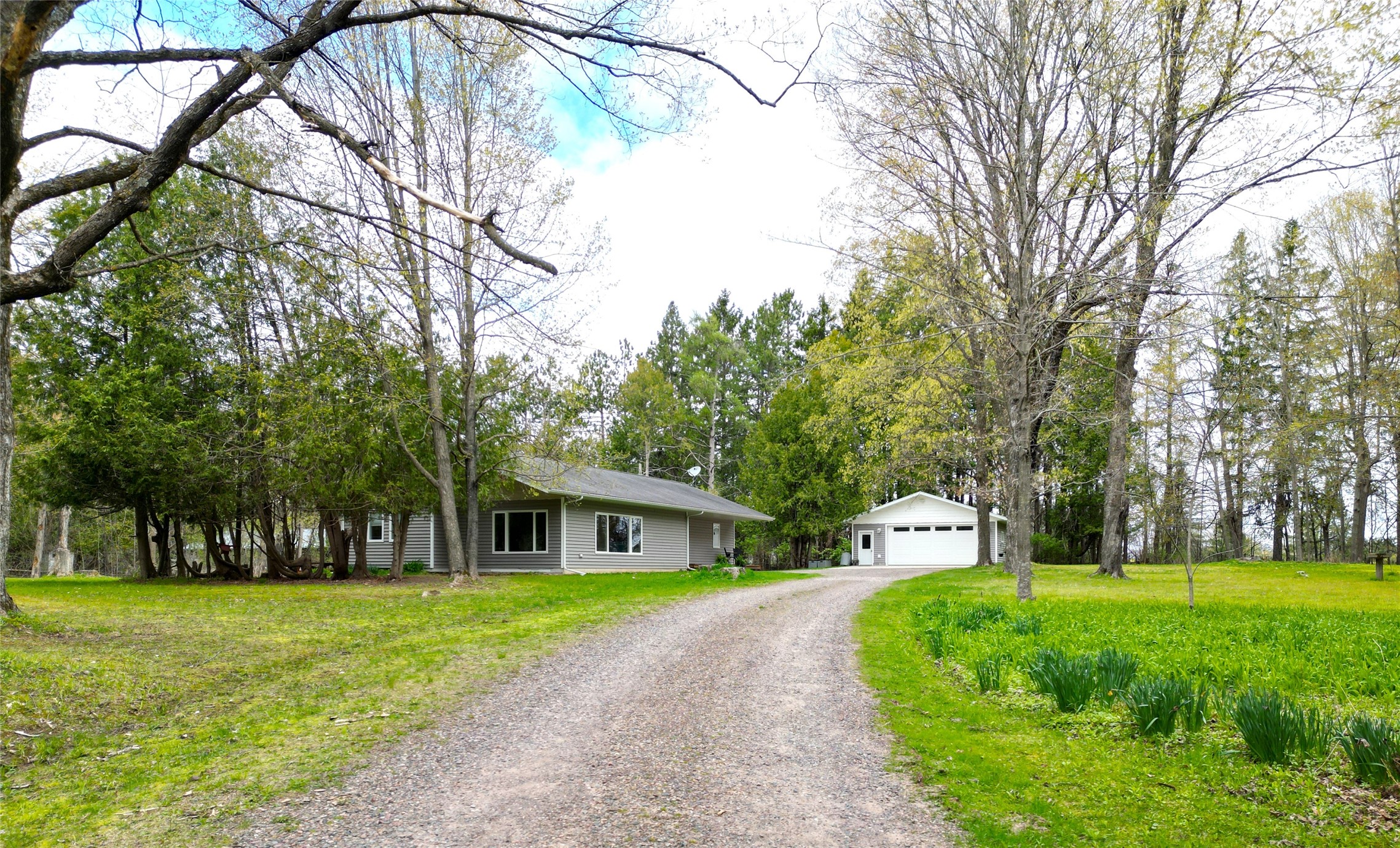 W7950 Us Highway 8 Property Photo 38