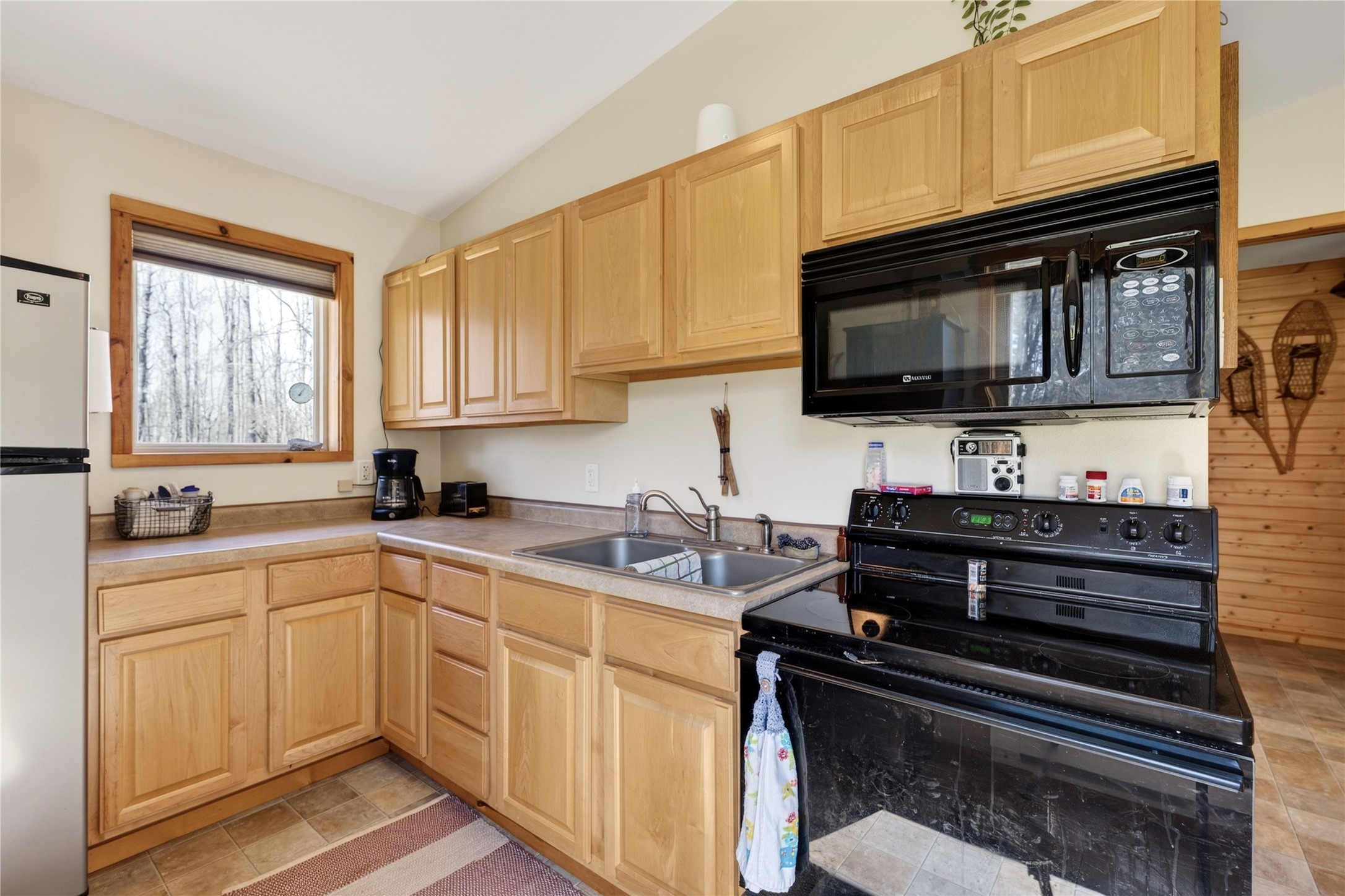 12235 E Crooked Lake Road Property Photo 17