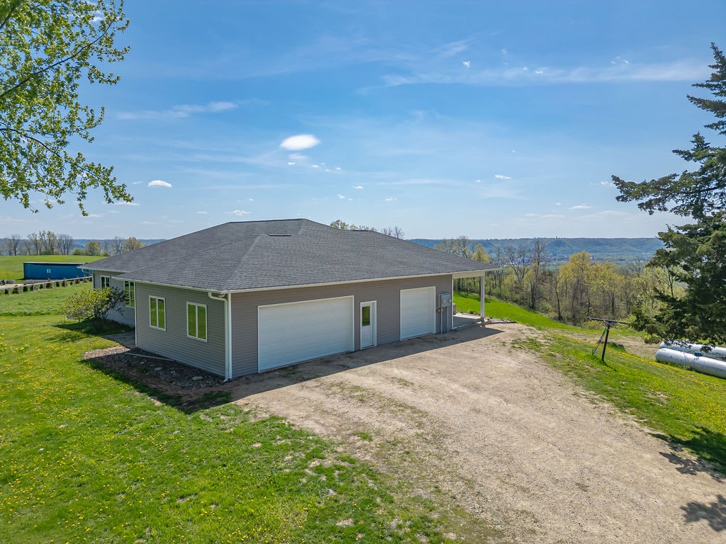 S3565 Rooster Ridge Lane Property Photo 13
