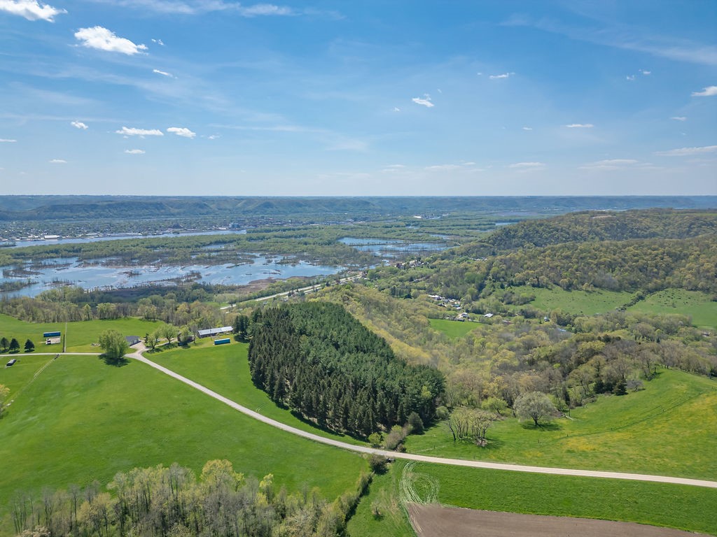 S3565 Rooster Ridge Lane Property Photo 45