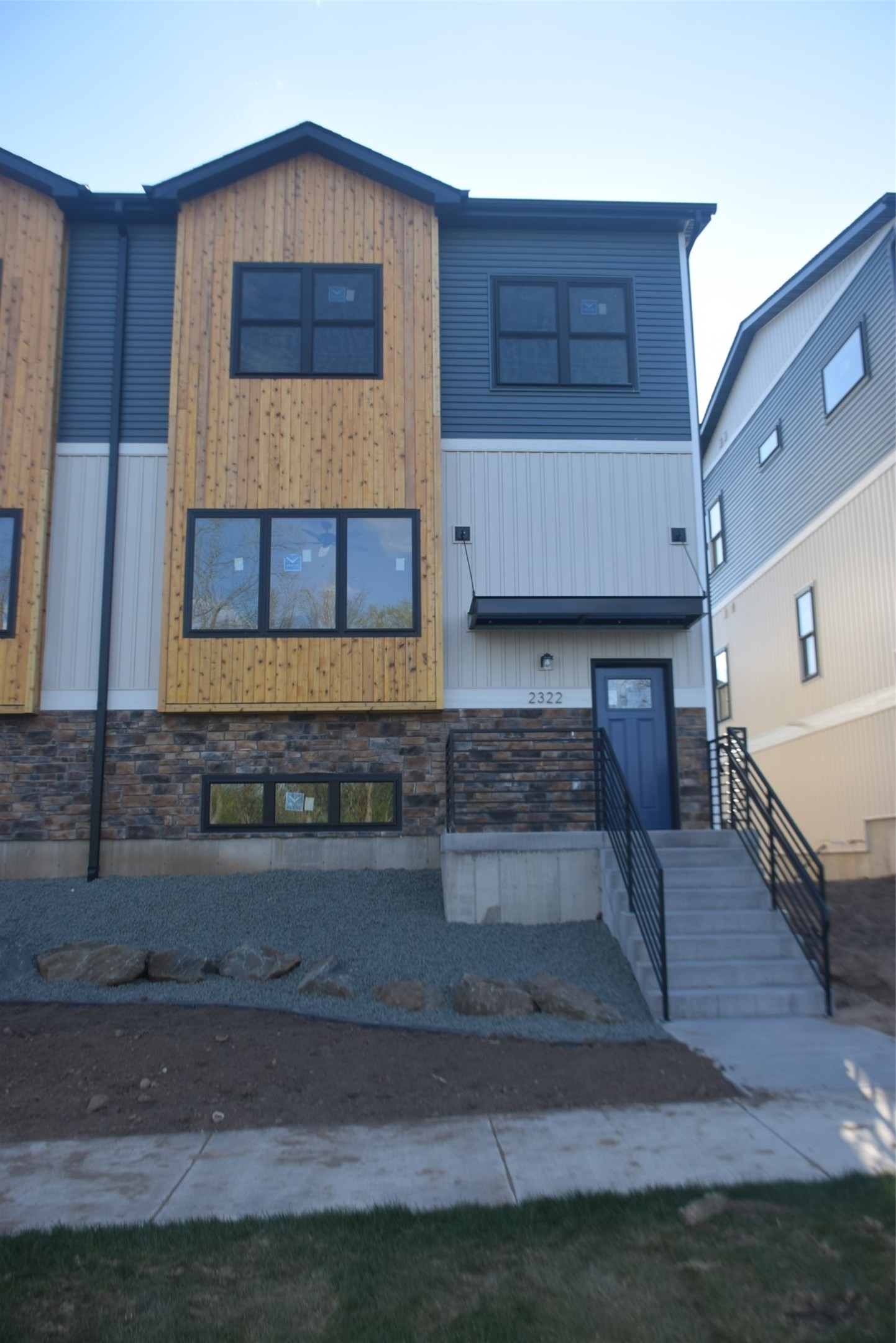 2322 1st Street Property Photo 1