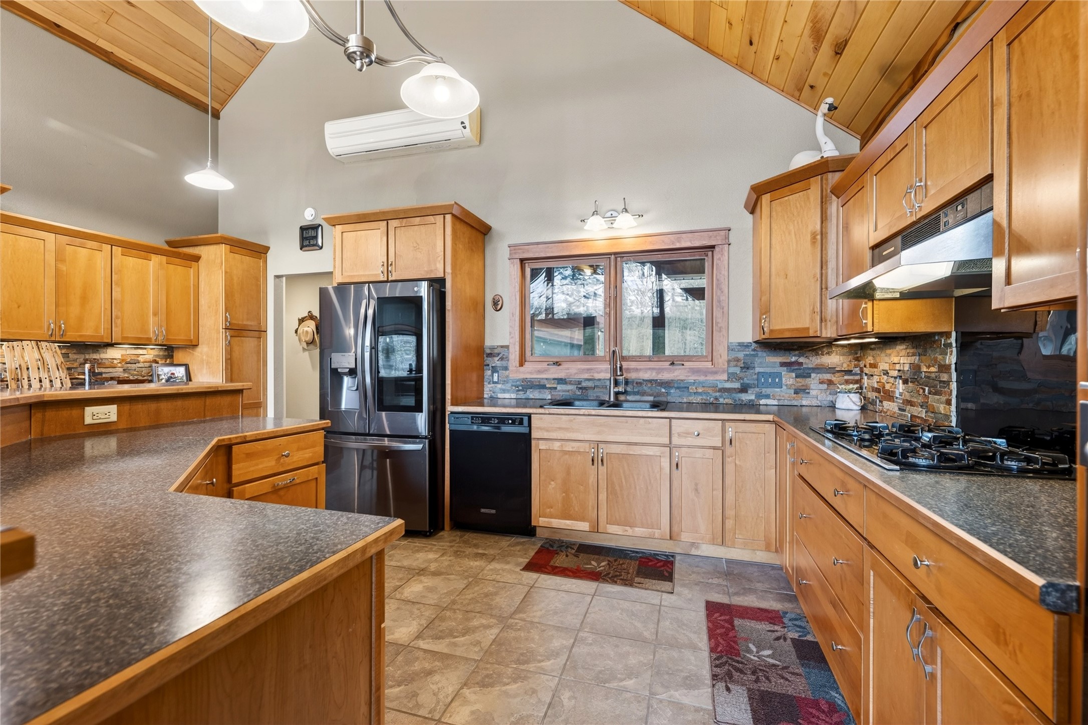 8787 N Nor Wis Road Property Photo 11