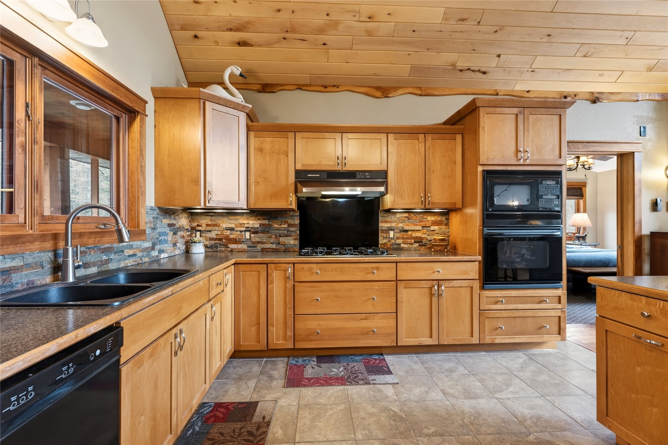 8787 N Nor Wis Road Property Photo 13