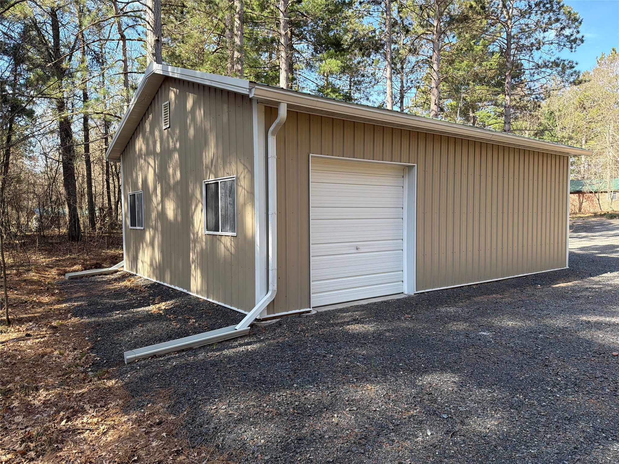 55400 Valley Drive Property Photo 4