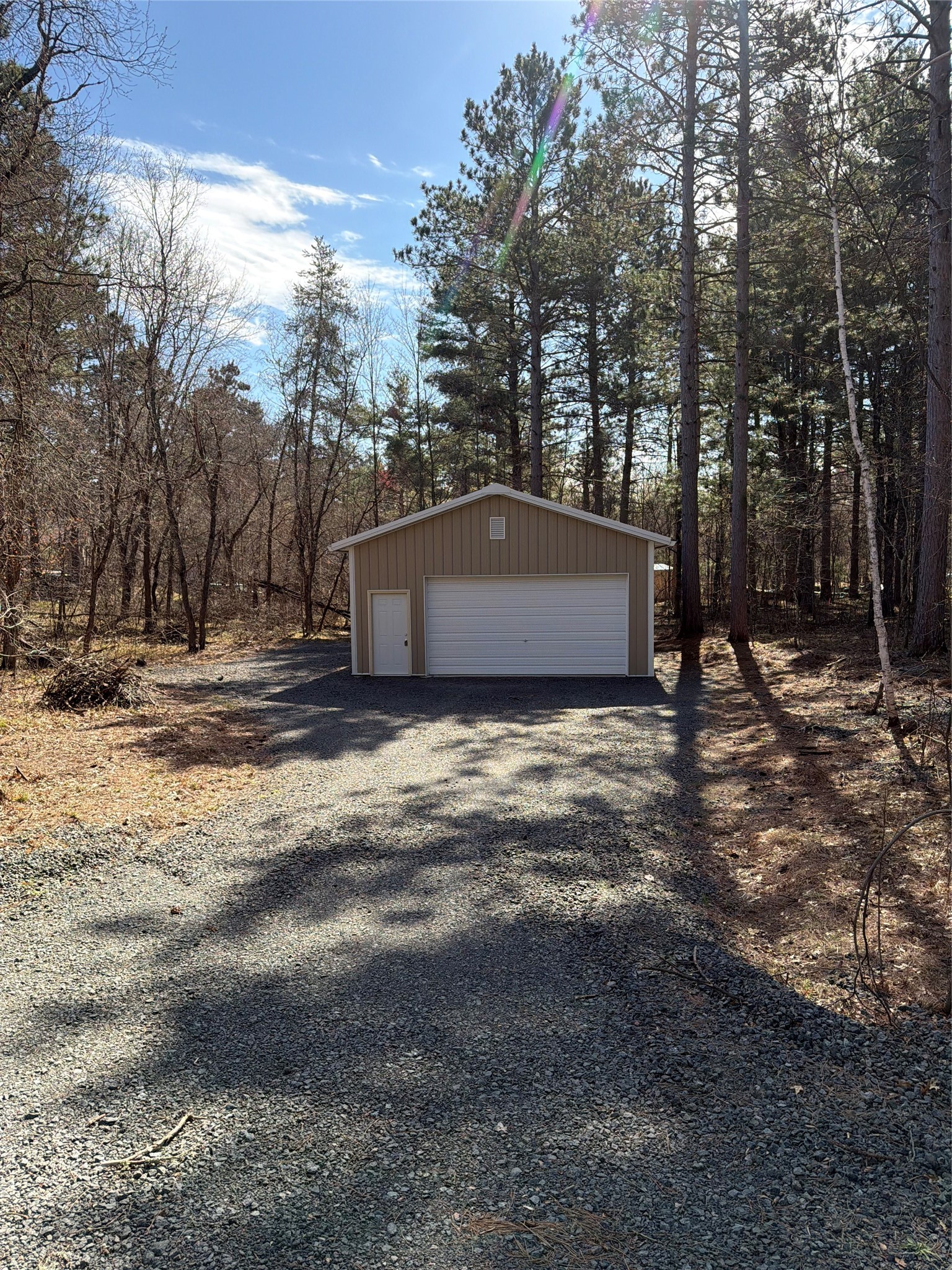55400 Valley Drive Property Photo 7