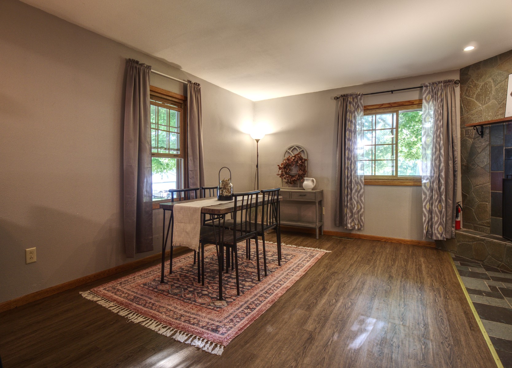 701 Park Avenue Property Photo 15