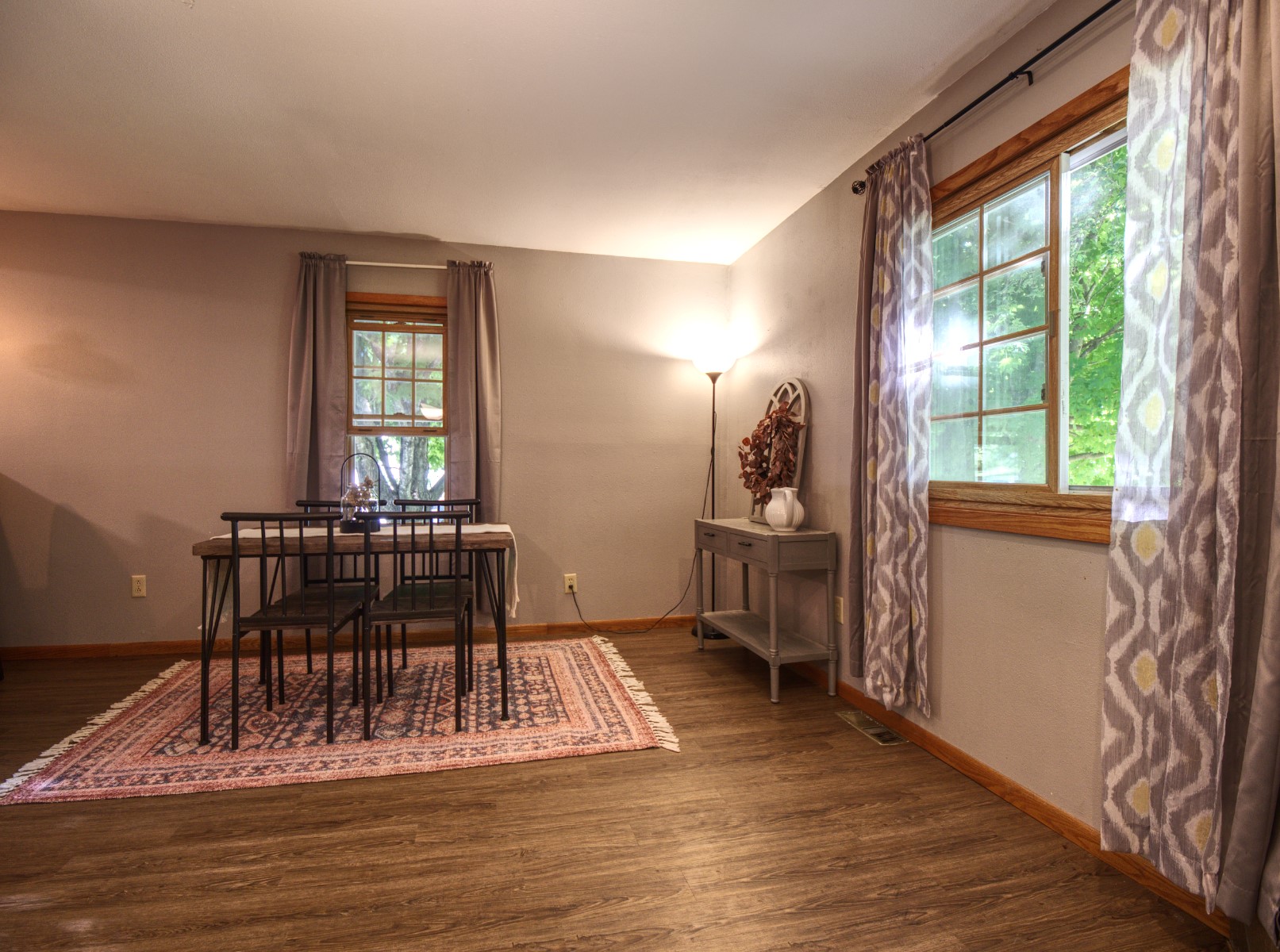 701 Park Avenue Property Photo 16