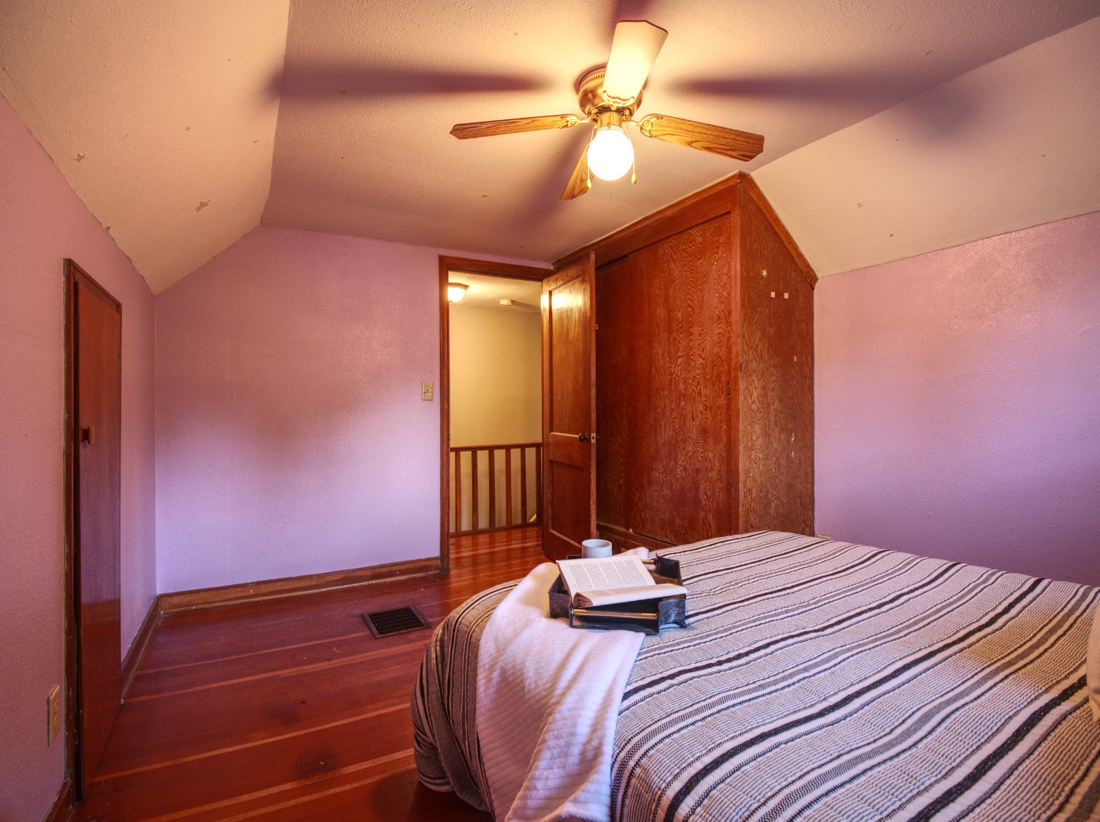 701 Park Avenue Property Photo 22