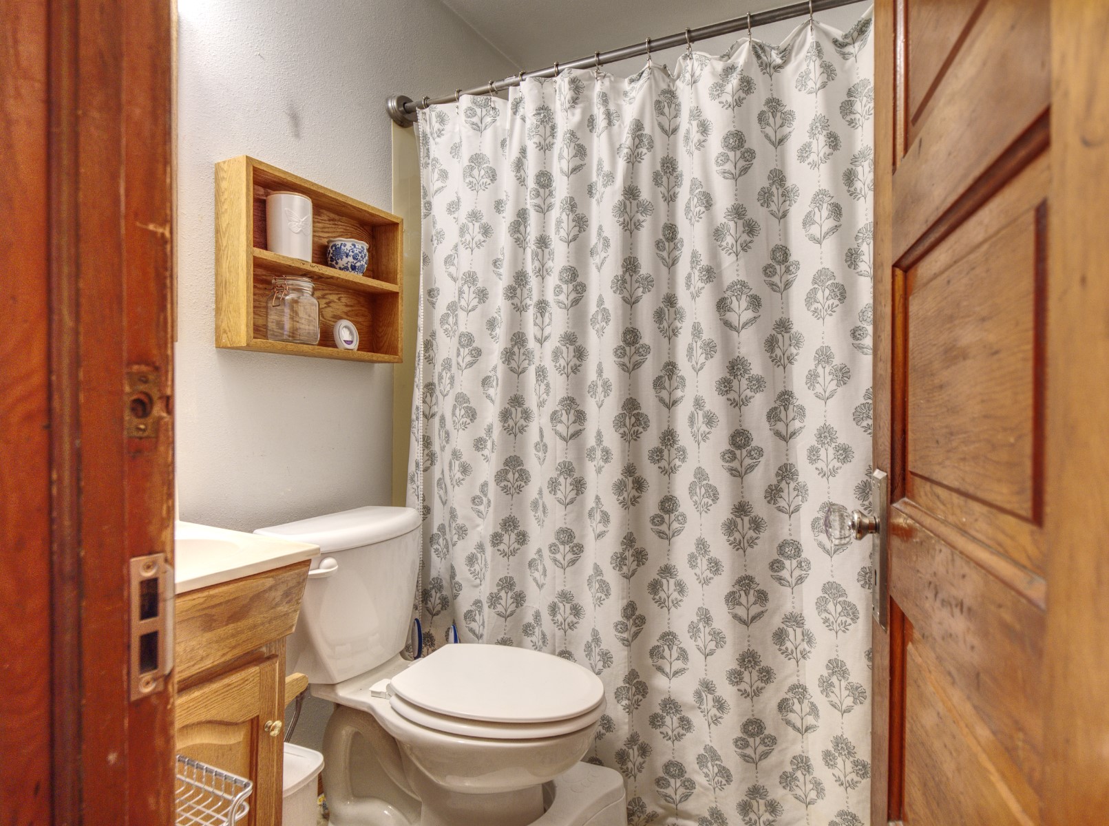 701 Park Avenue Property Photo 28