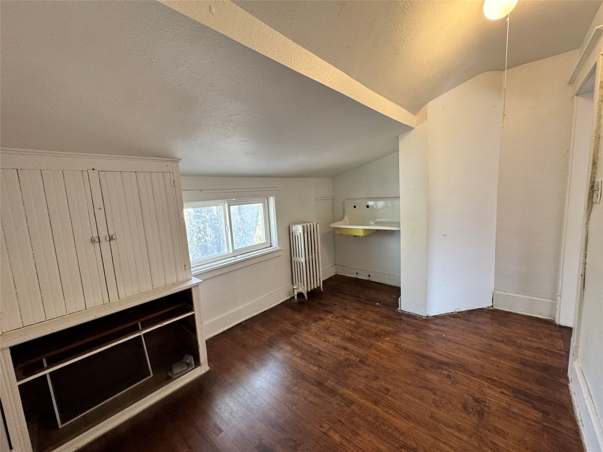 401 Elm Street Property Photo 29