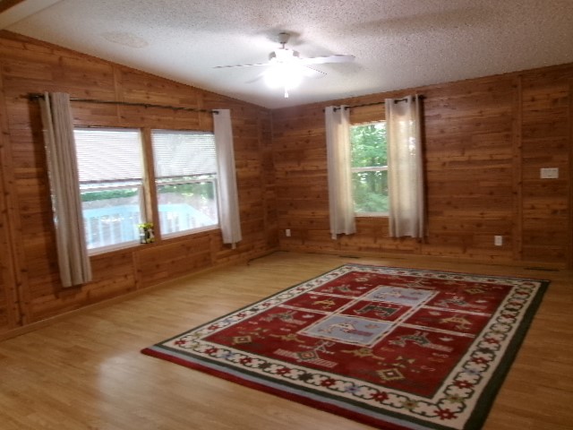 8064 N John Morton Avenue Property Photo 3