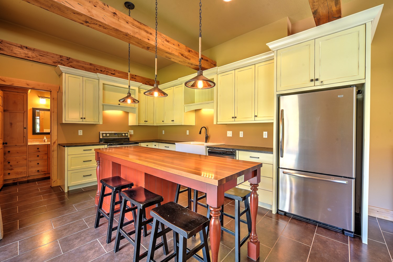 27736 Thompson Road Property Photo 12