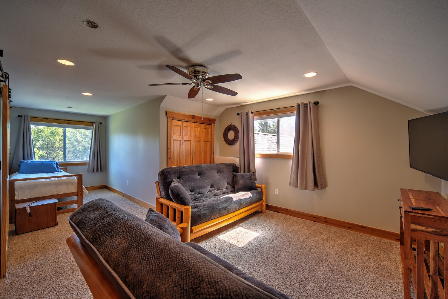 27736 Thompson Road Property Photo 35