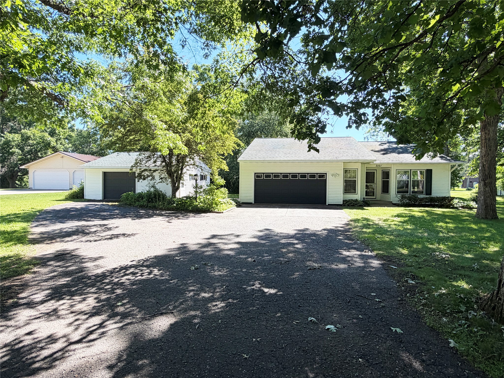 2221 21st Street Property Photo 5