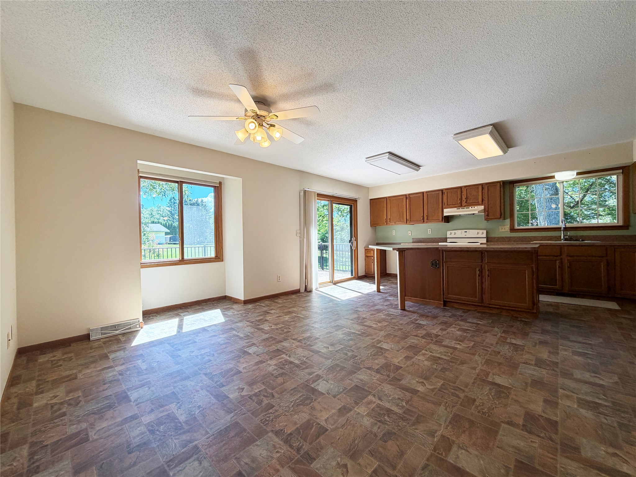 2221 21st Street Property Photo 9