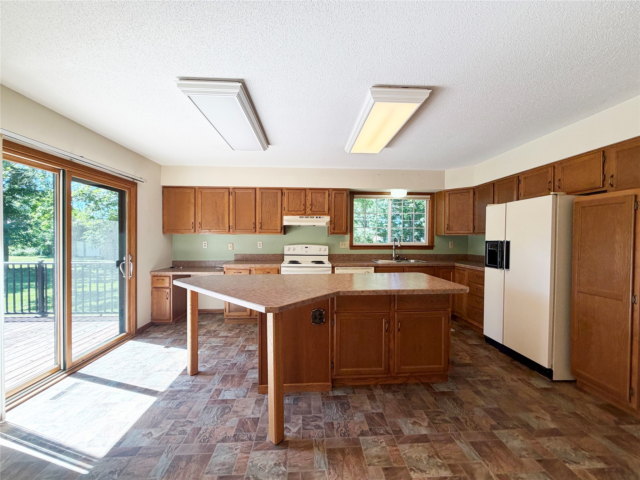 2221 21st Street Property Photo 10