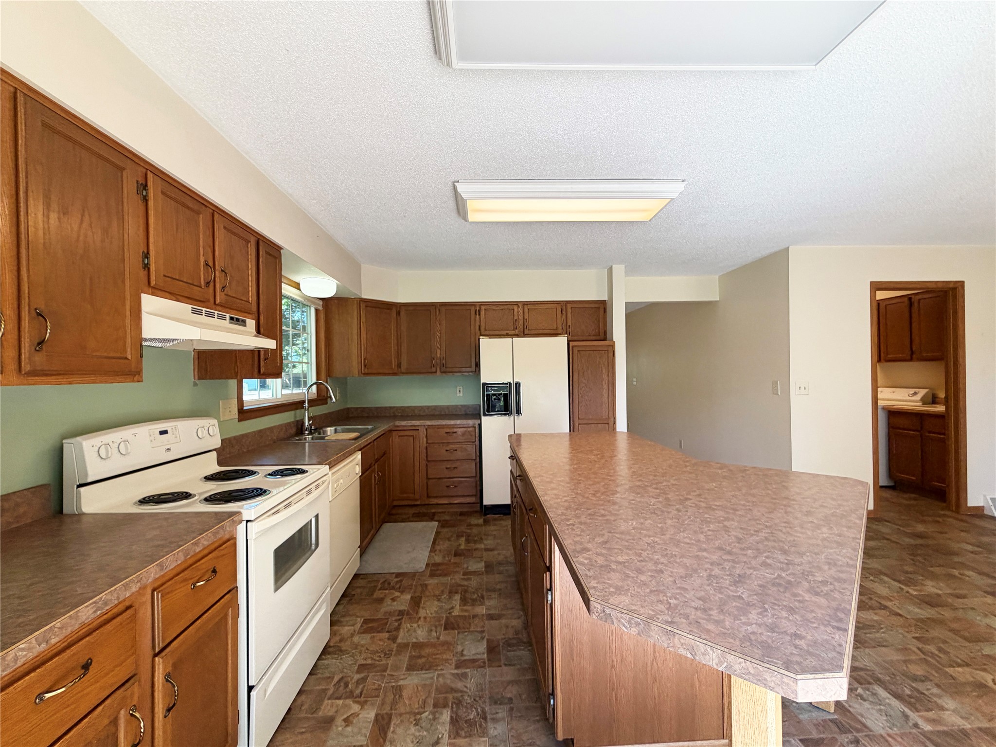 2221 21st Street Property Photo 11