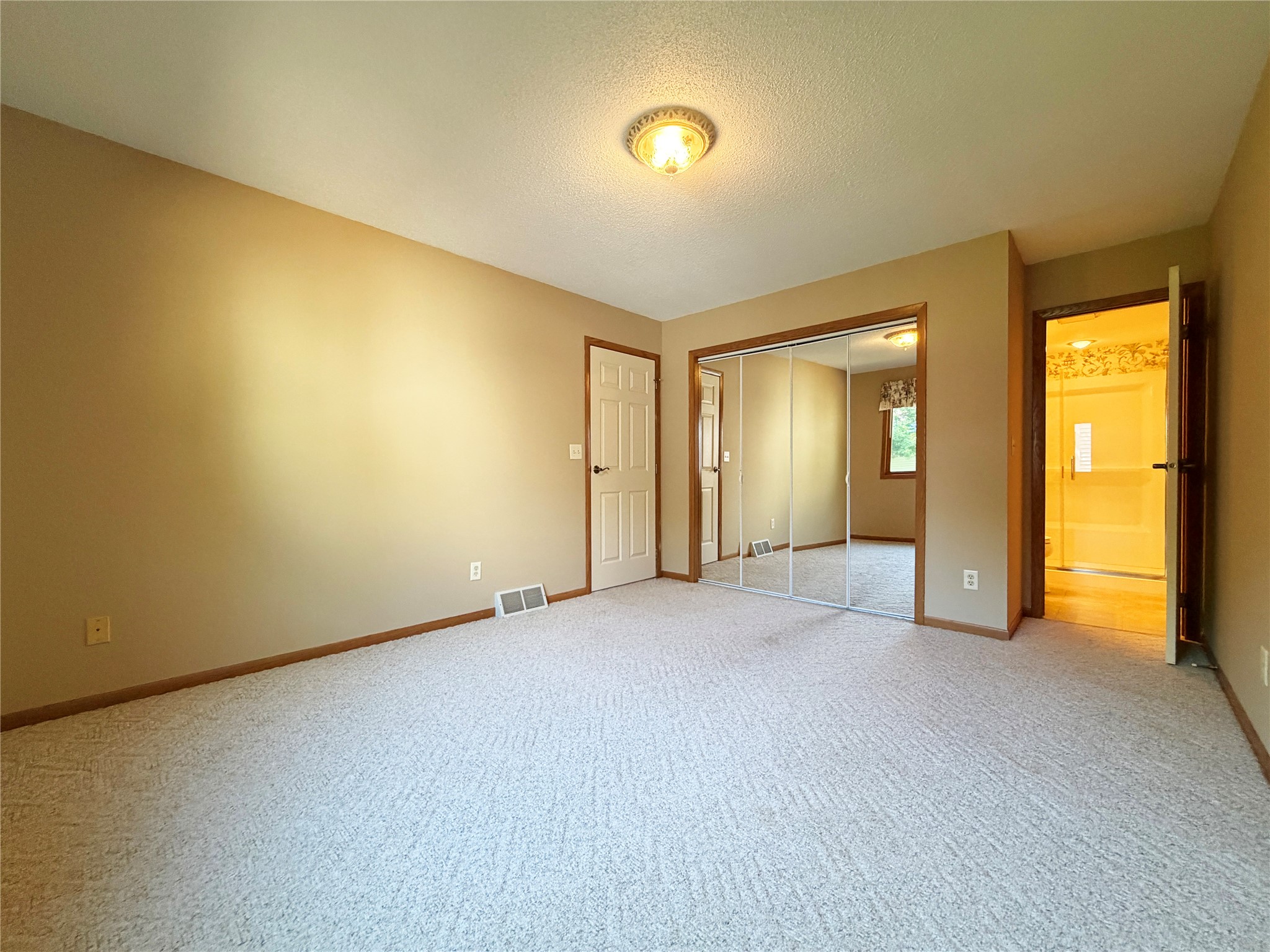 2221 21st Street Property Photo 14
