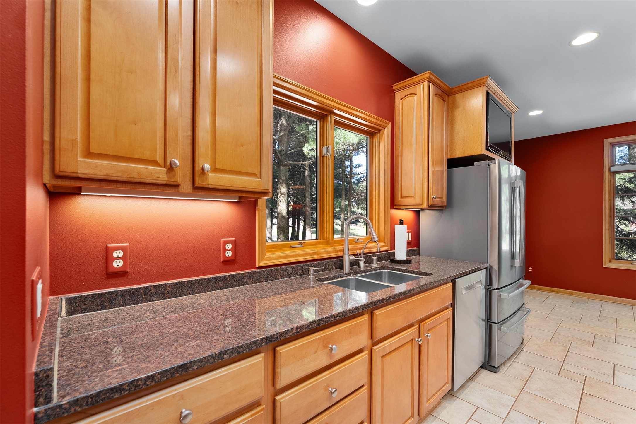 3521 Glen Way Property Photo 13