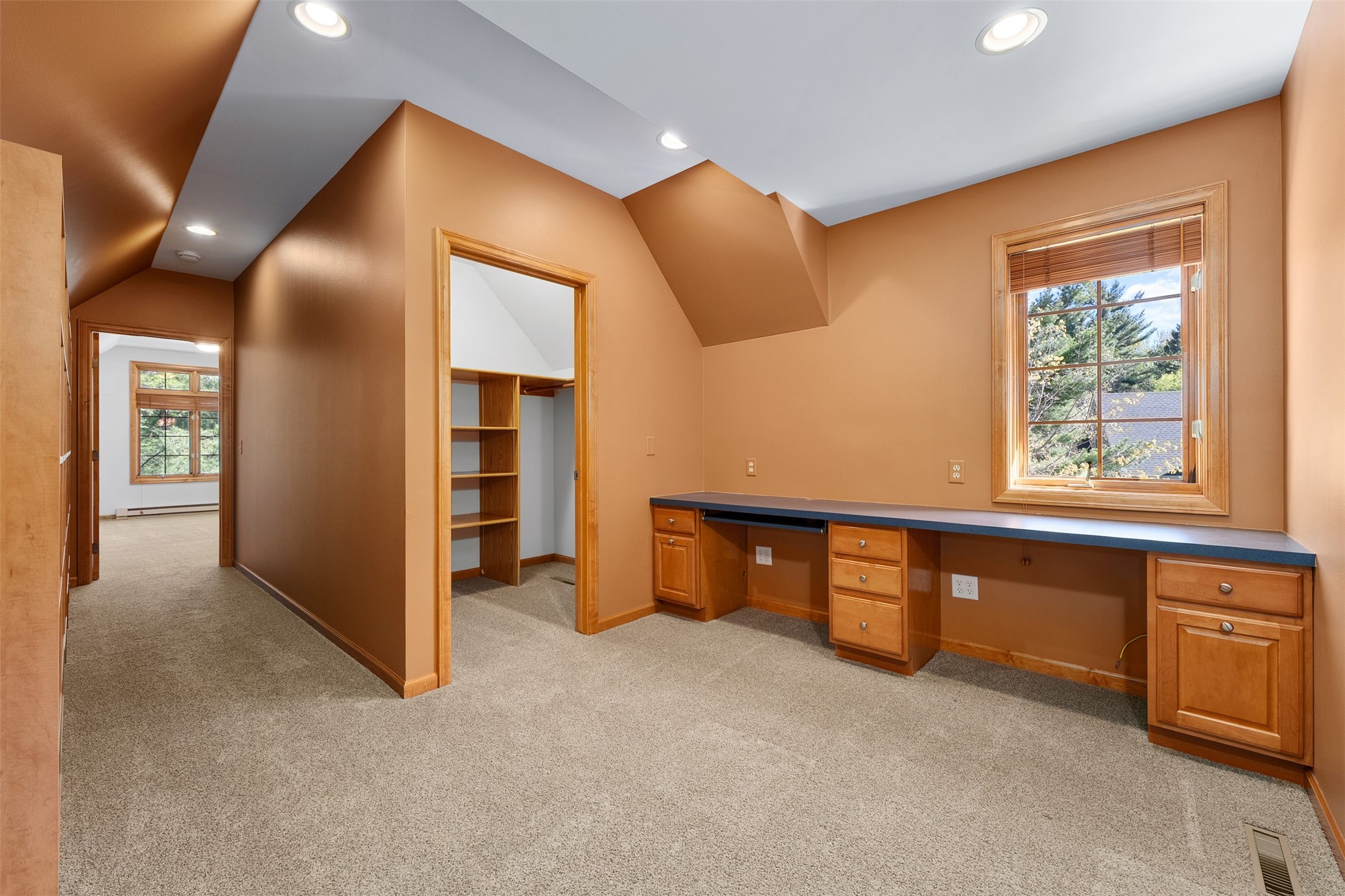 3521 Glen Way Property Photo 28