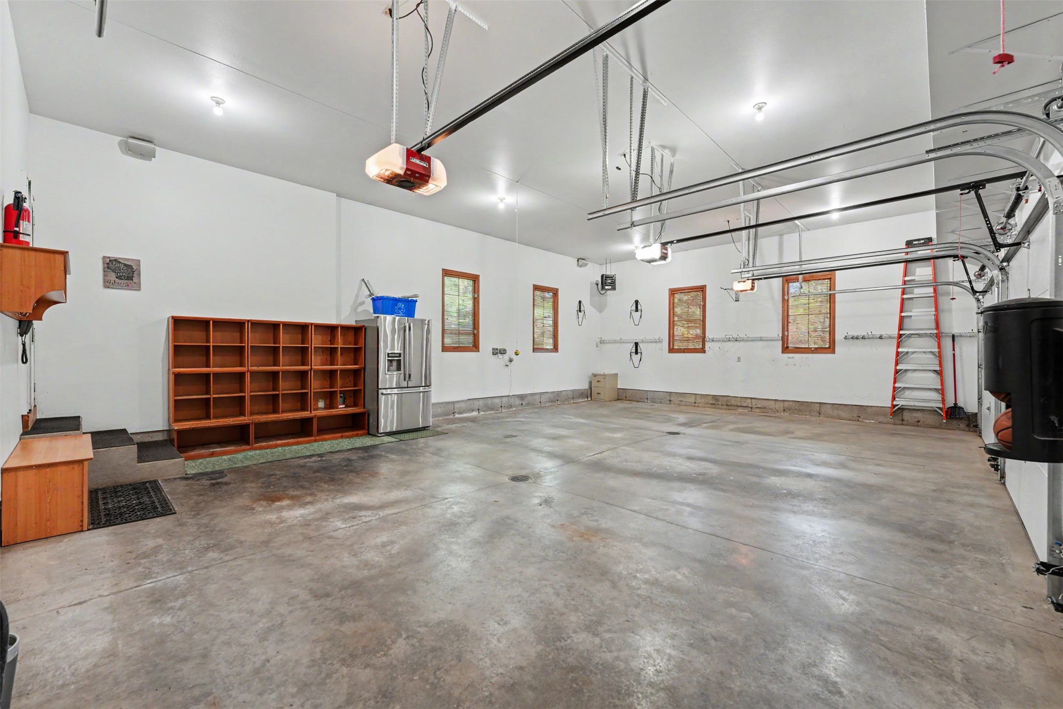 3521 Glen Way Property Photo 45