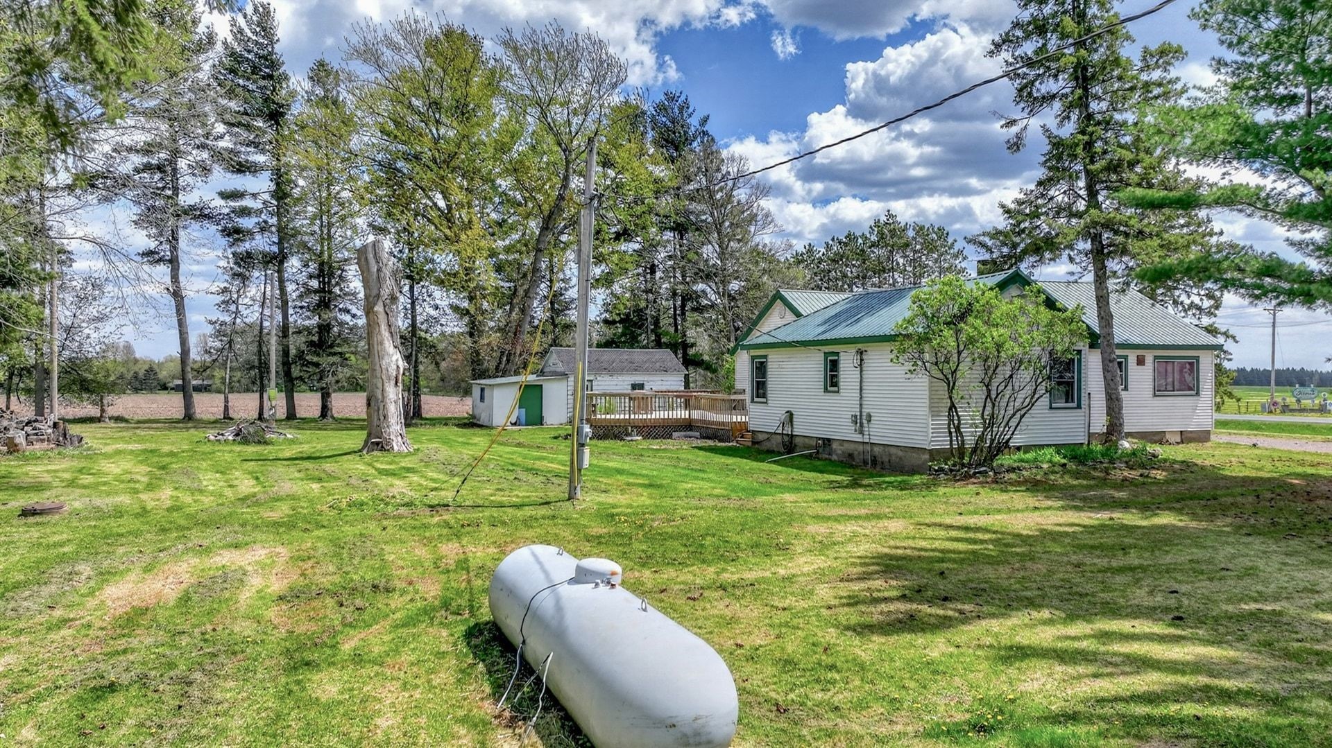 W15282 & W15304 Highway 64 Property Photo 29