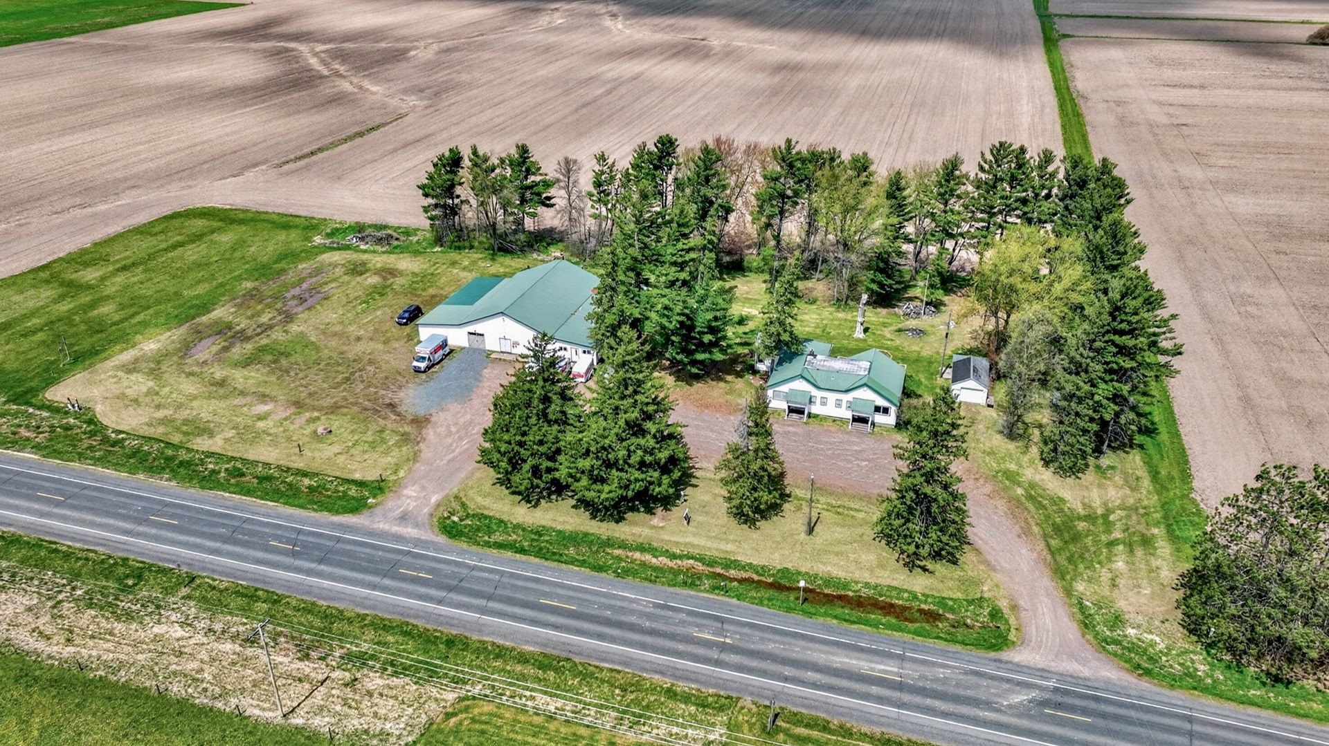 W15282 & W15304 Highway 64 Property Photo 35