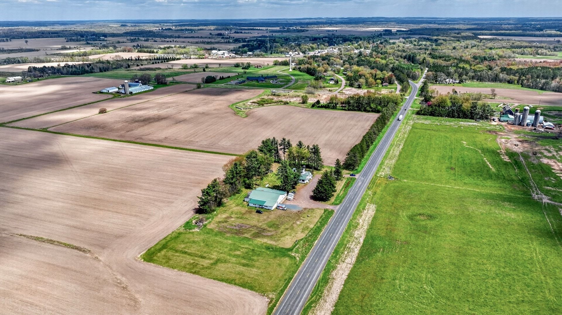 W15282 & W15304 Highway 64 Property Photo 37