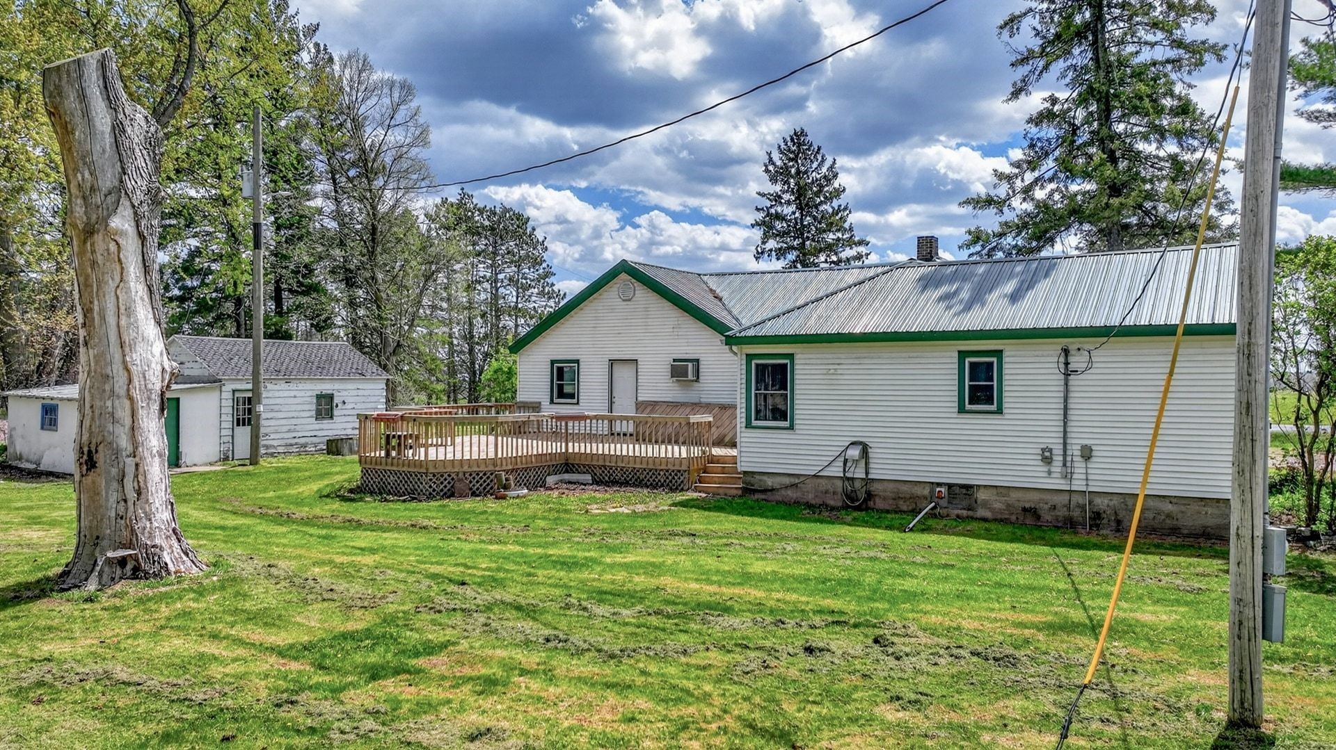 W15282 & W15304 State Highway 64 Property Photo 29