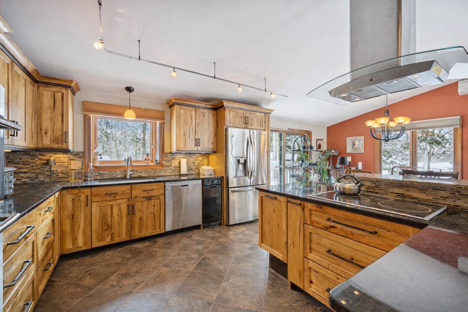 9724 N County Highway A Property Photo 6