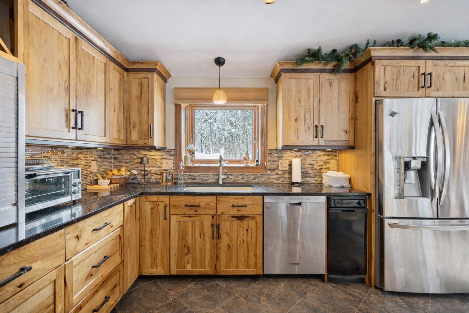 9724 N County Highway A Property Photo 8