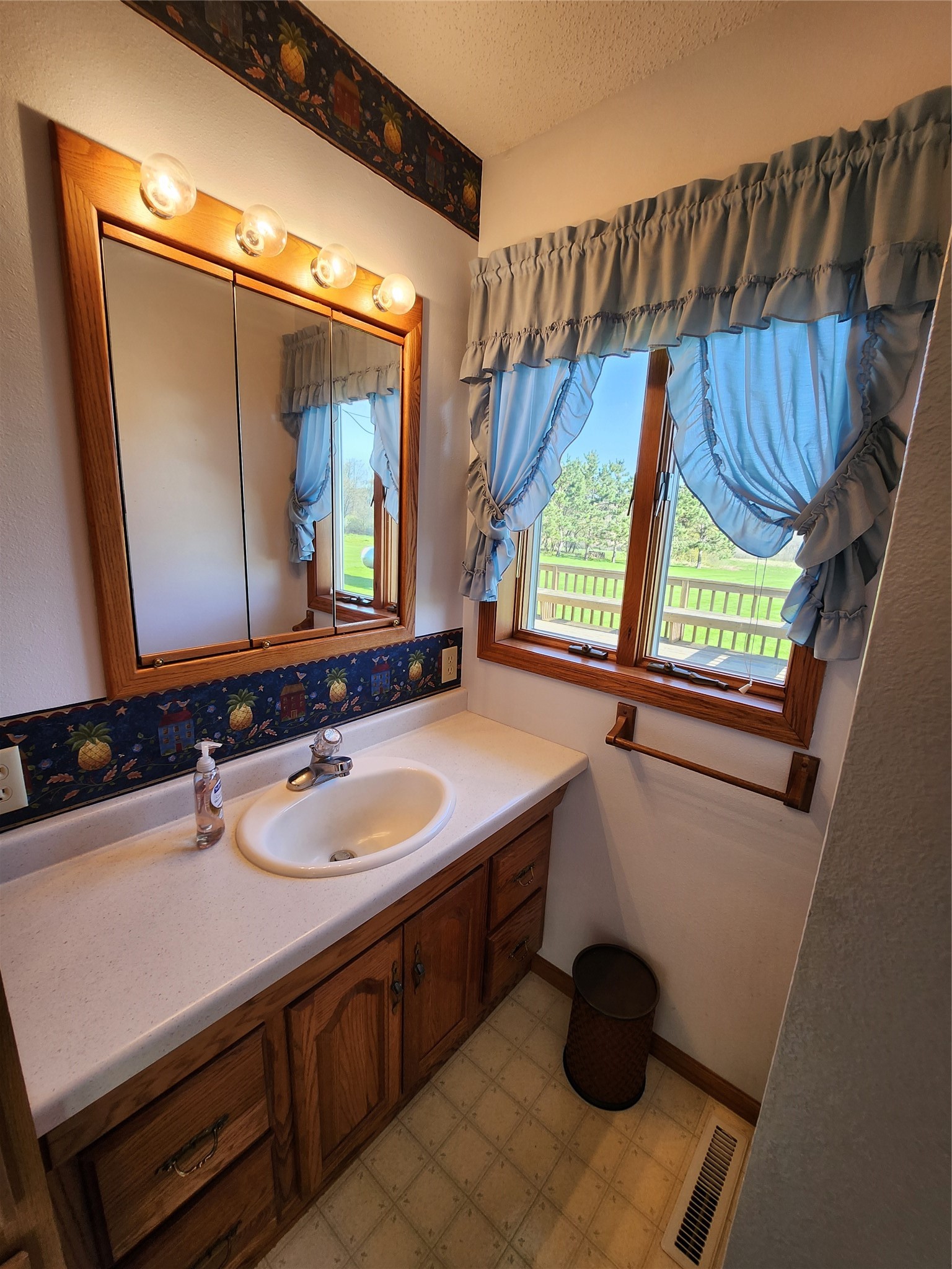 W16250 County Road F Property Photo 24