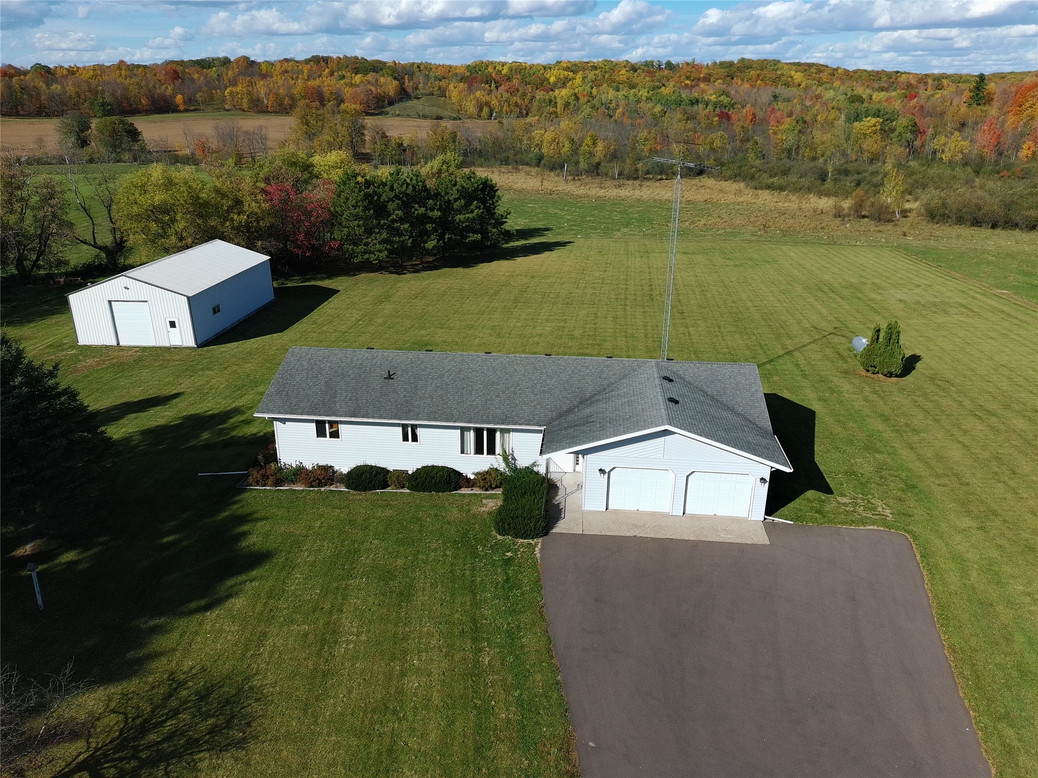 W16250 County Road F Property Photo 32