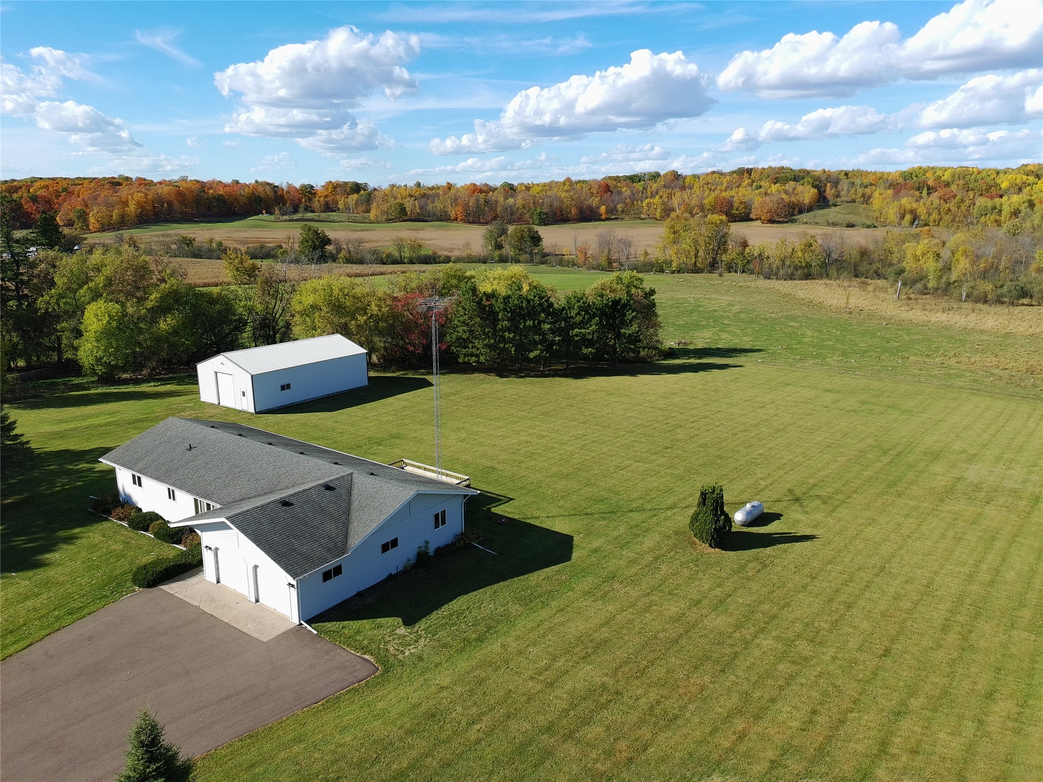 W16250 County Road F Property Photo 33