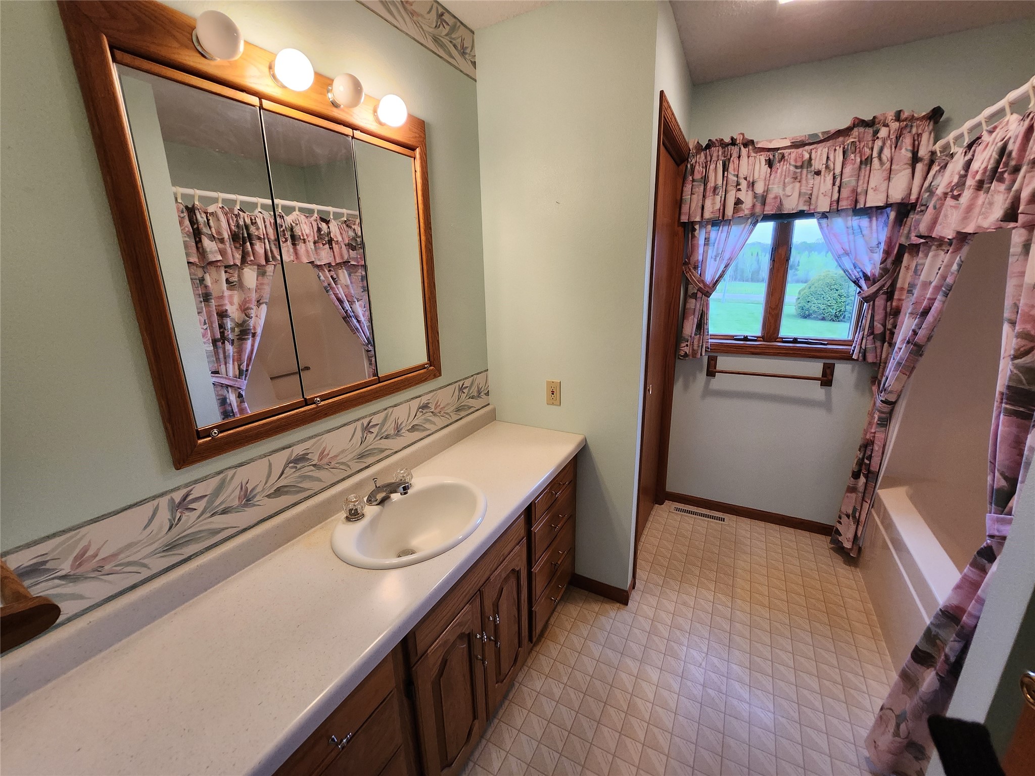 W16250 County Road F Property Photo 43