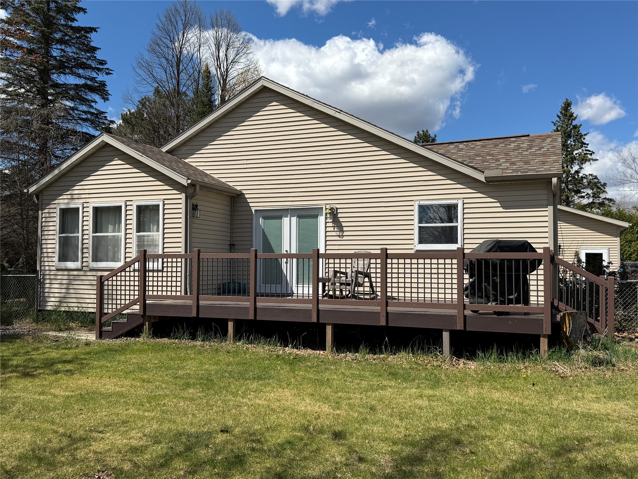 10507 N Hamblin Street Property Photo 4