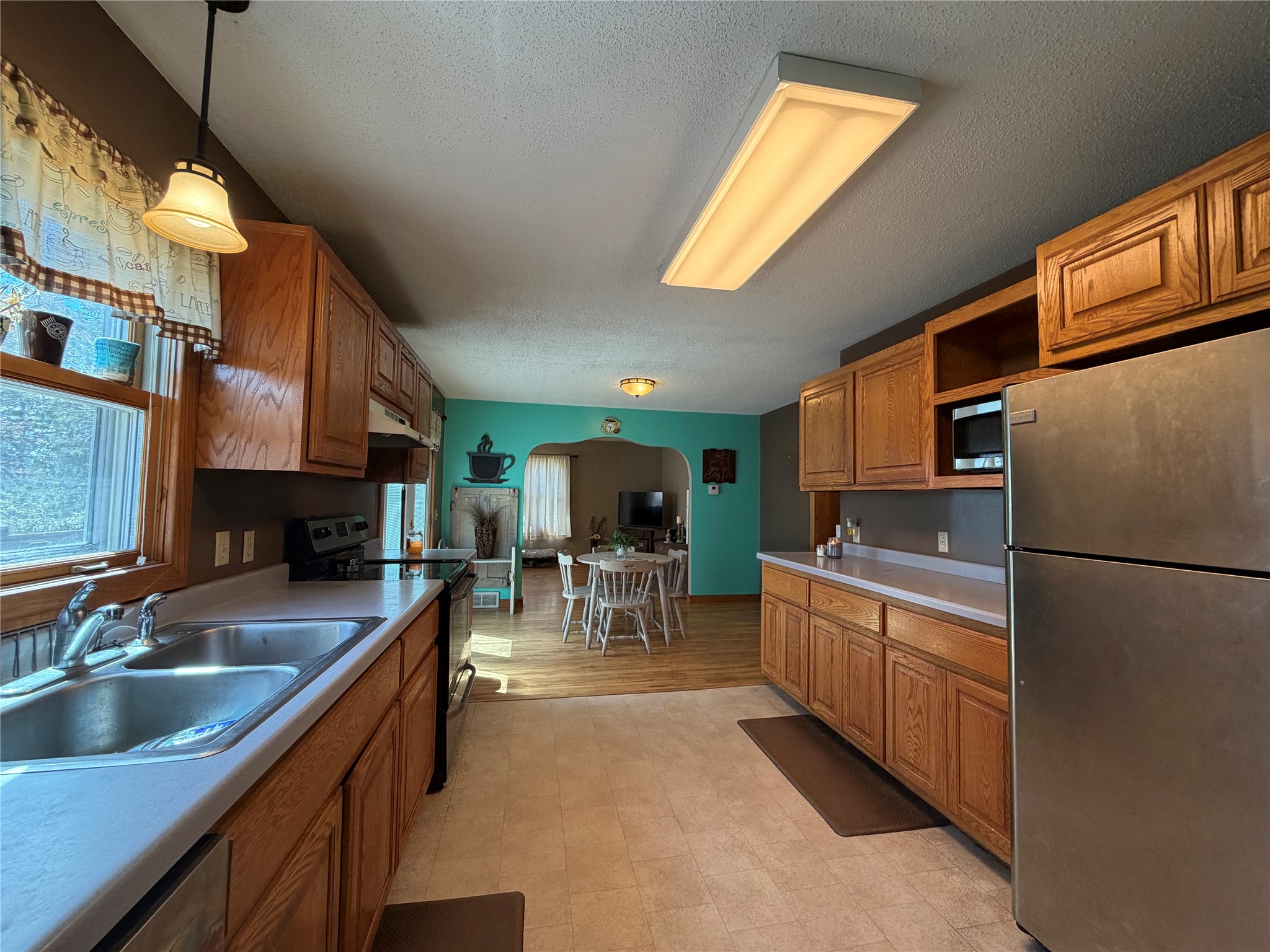 10507 N Hamblin Street Property Photo 16