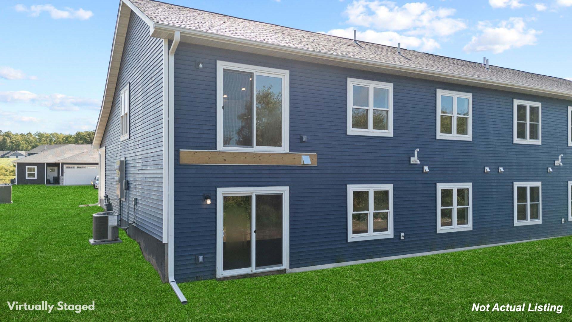 415 Finvold Street Property Photo 4