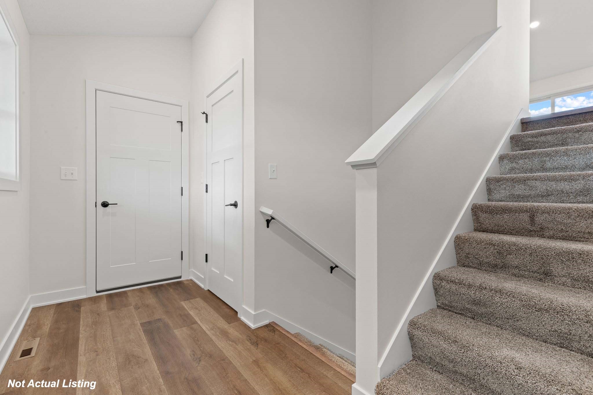 415 Finvold Street Property Photo 11