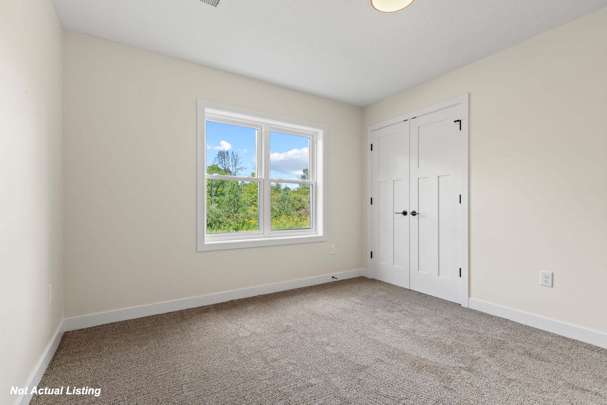 415 Finvold Street Property Photo 14