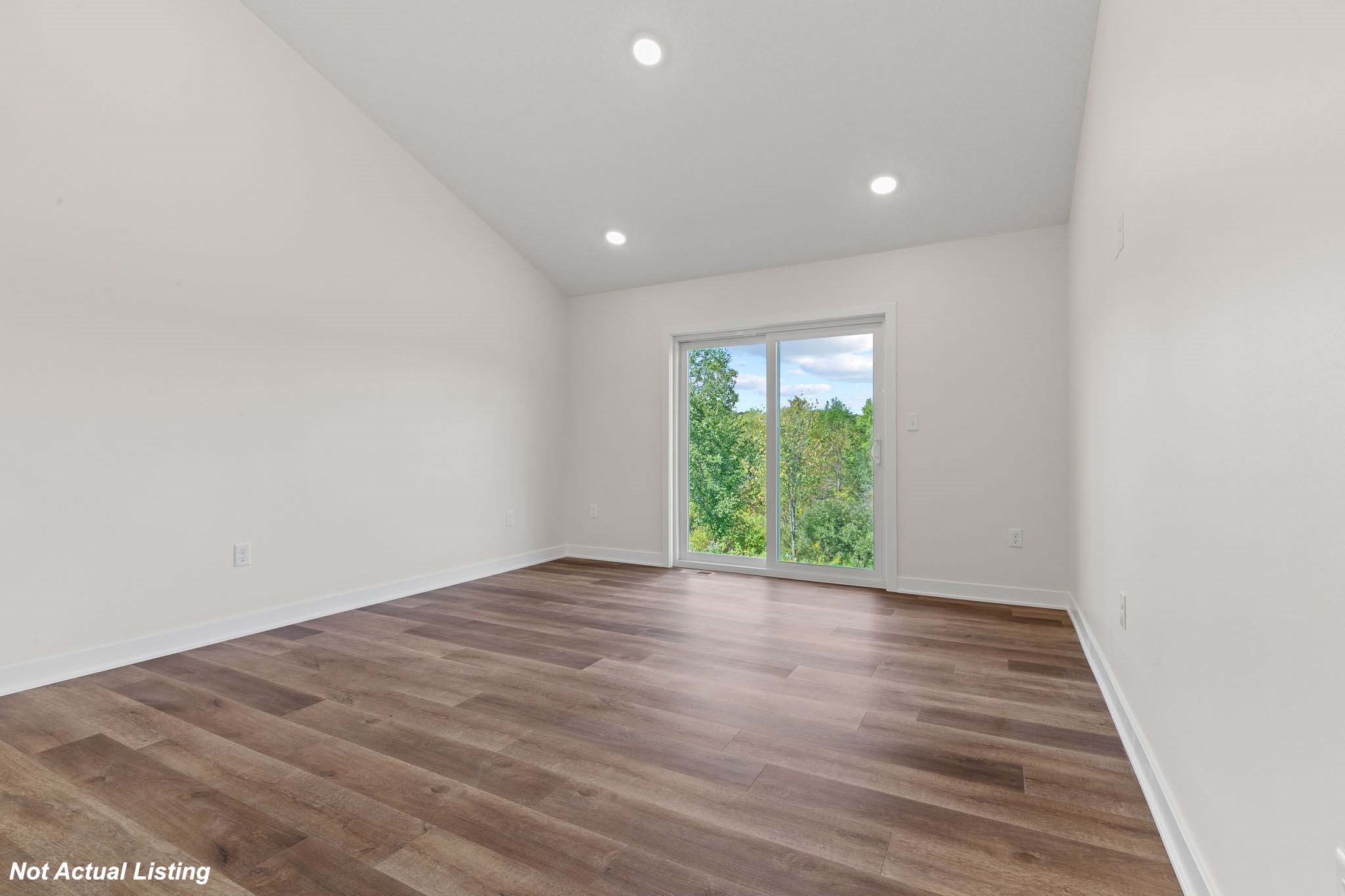 415 Finvold Street Property Photo 15