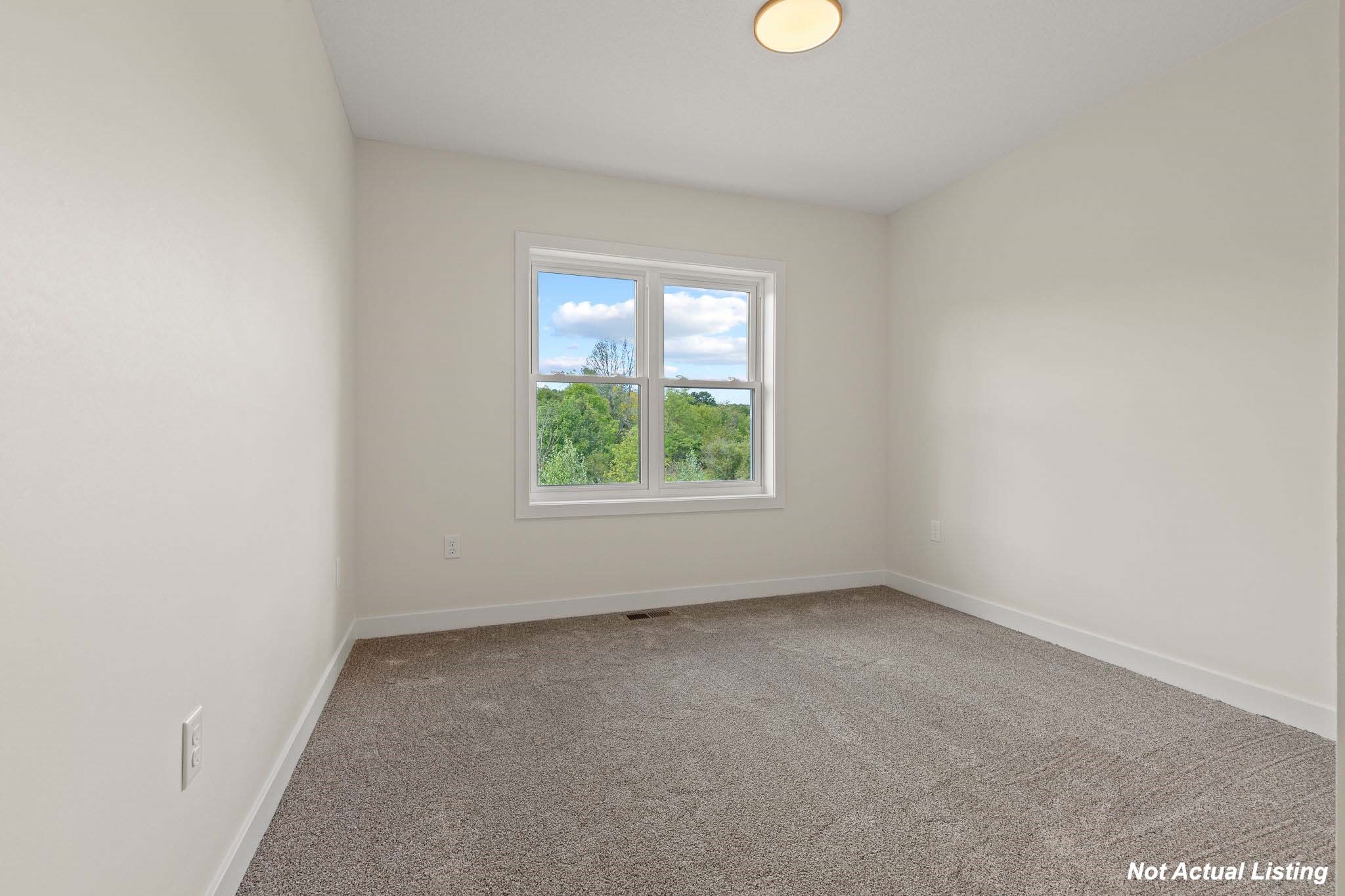415 Finvold Street Property Photo 18