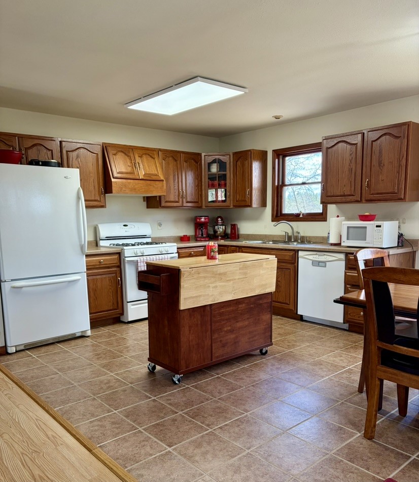 W7604 Sleepy Eye Road Property Photo 14
