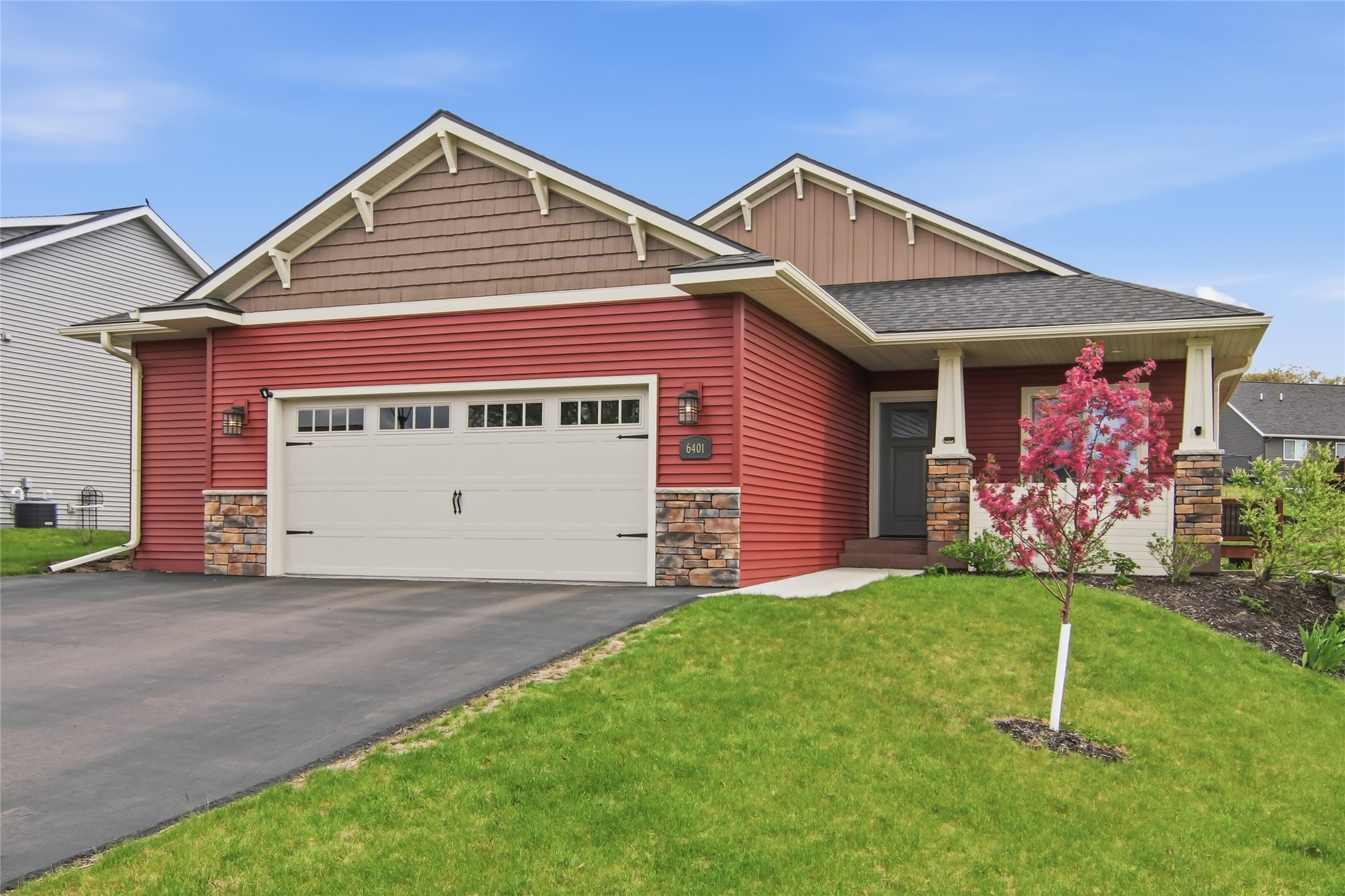 6401 Aspen Ridge Drive Property Photo 1