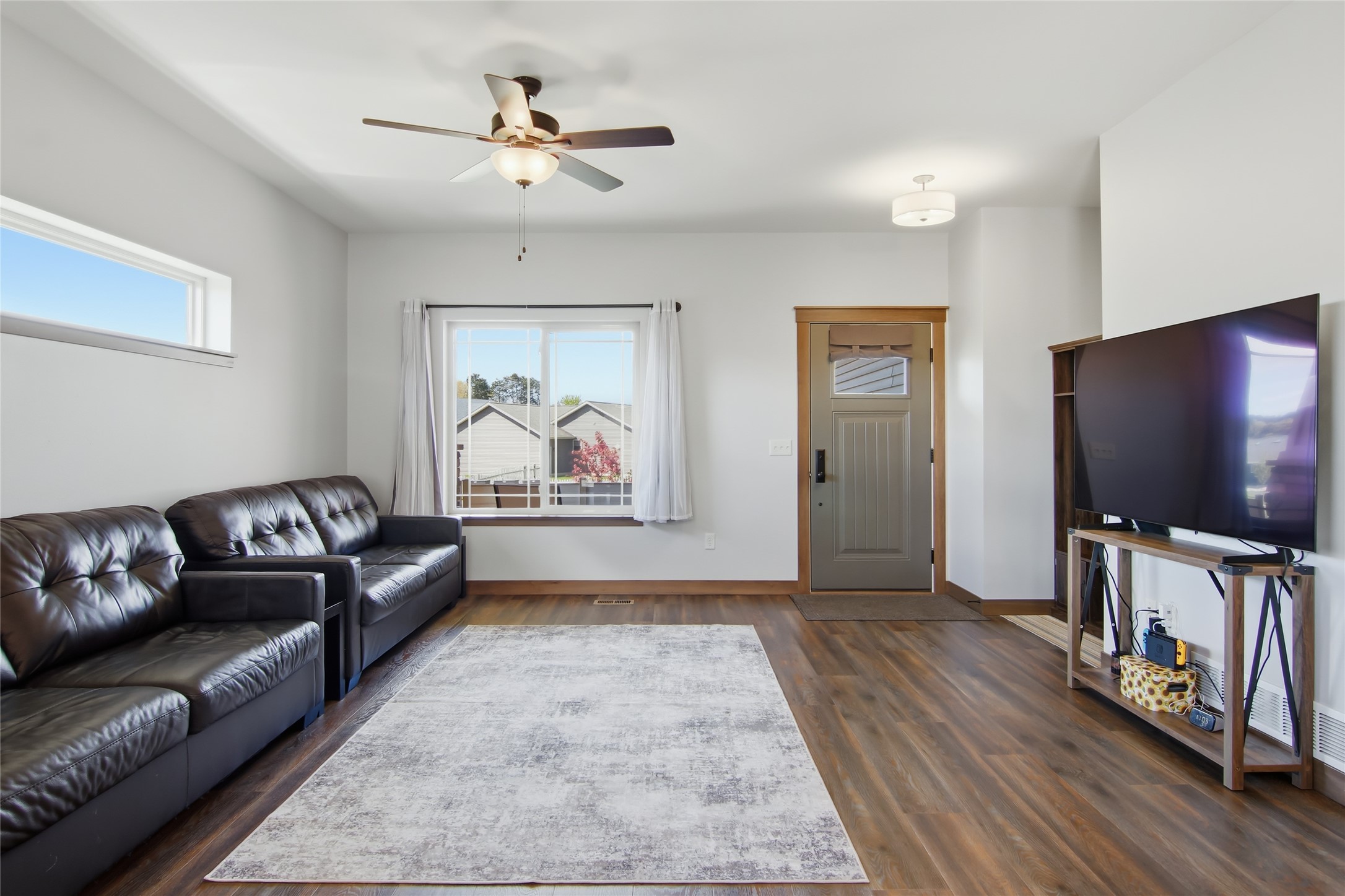 6401 Aspen Ridge Drive Property Photo 11